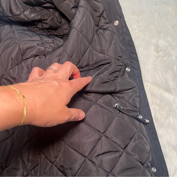 Zara black puffer zip up‎ coat with adjustable waist. - Picture 5 of 6